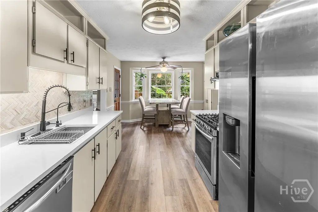 110 Hampshire Road Savannah GA 31410
