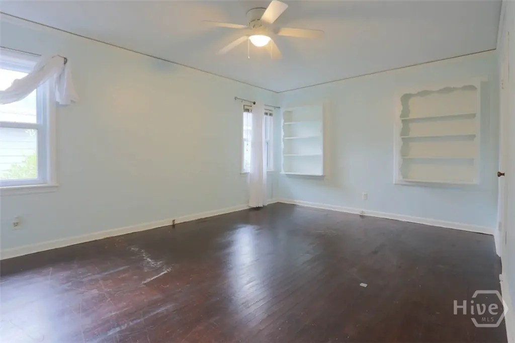 211 E 63rd Street Savannah GA 31405