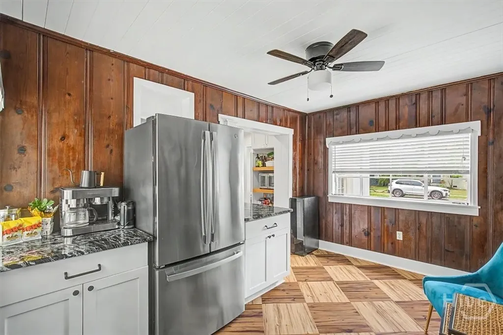 1323 E 53rd Street Savannah GA 31404