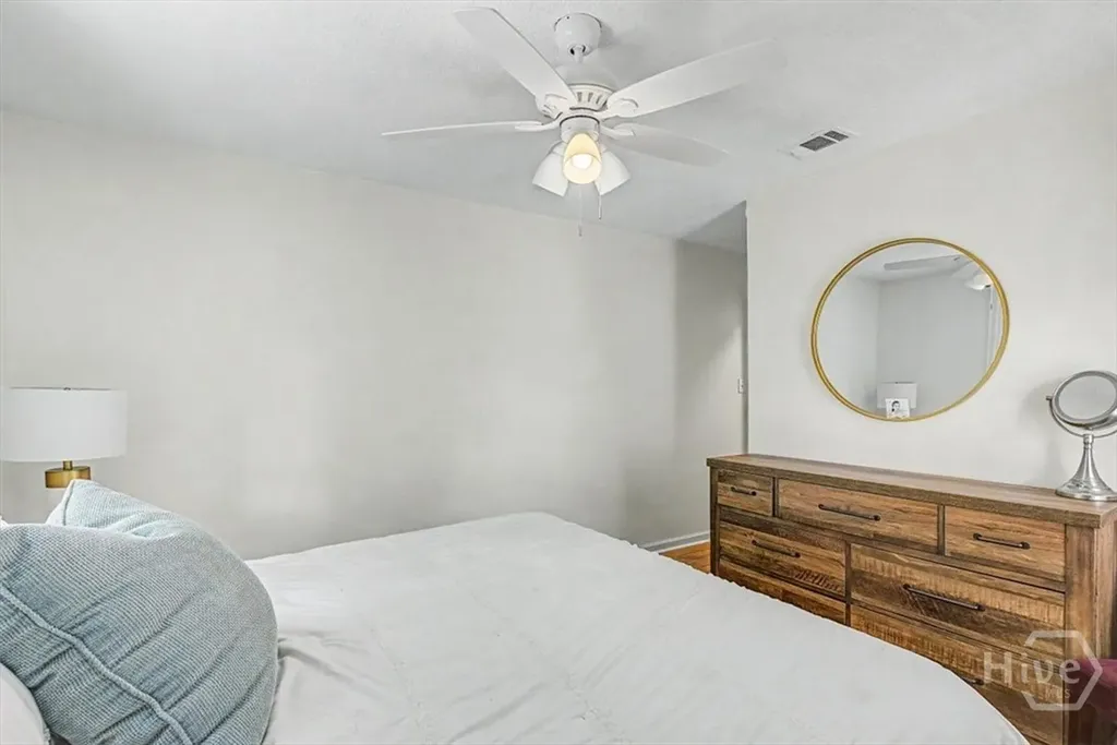 1323 E 53rd Street Savannah GA 31404