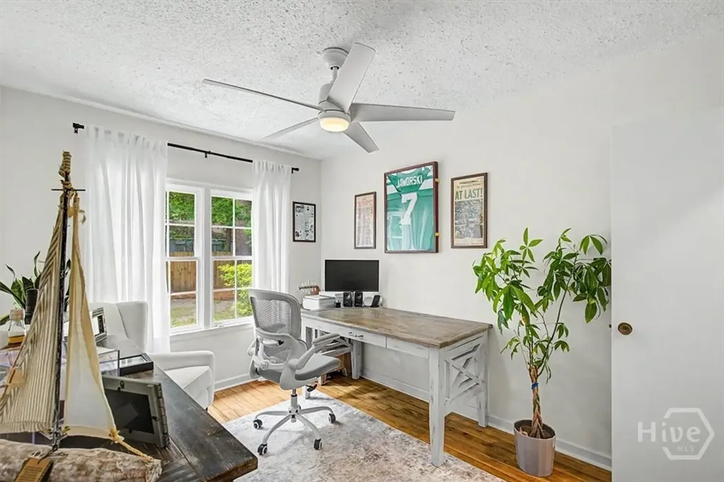1323 E 53rd Street Savannah GA 31404