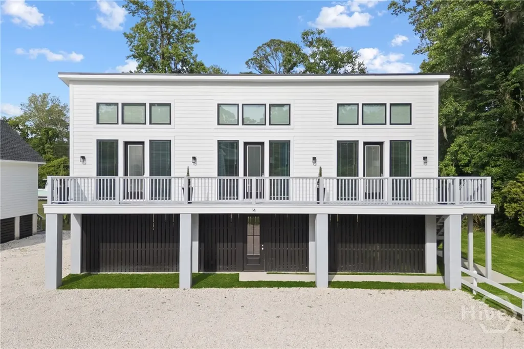 14 East Street Savannah GA