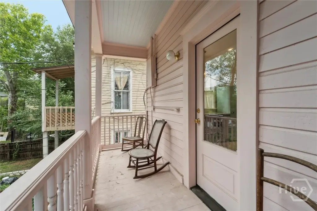 211 W 40th Street Savannah GA 31401