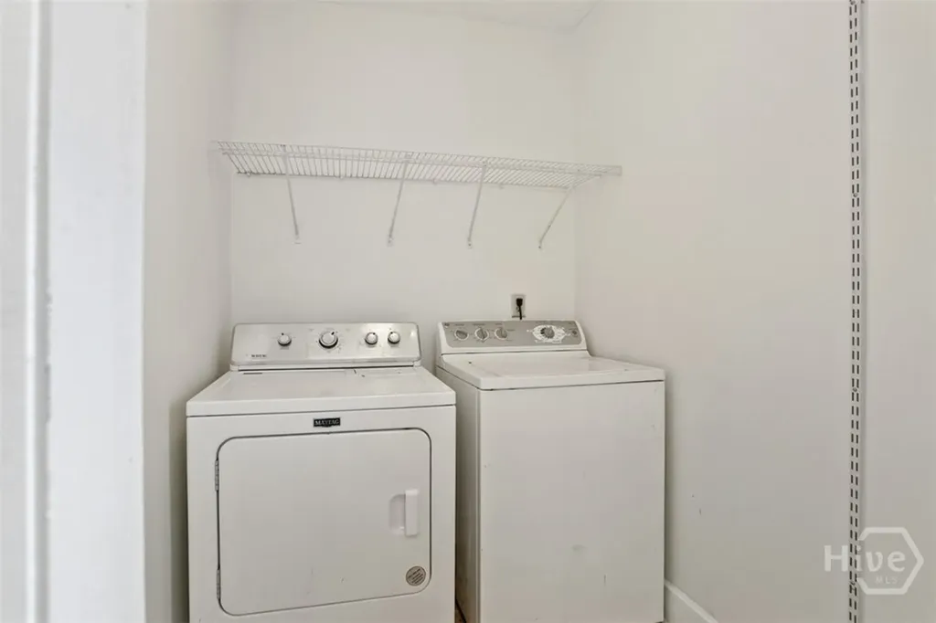 412 E 62nd Street Savannah GA 31405