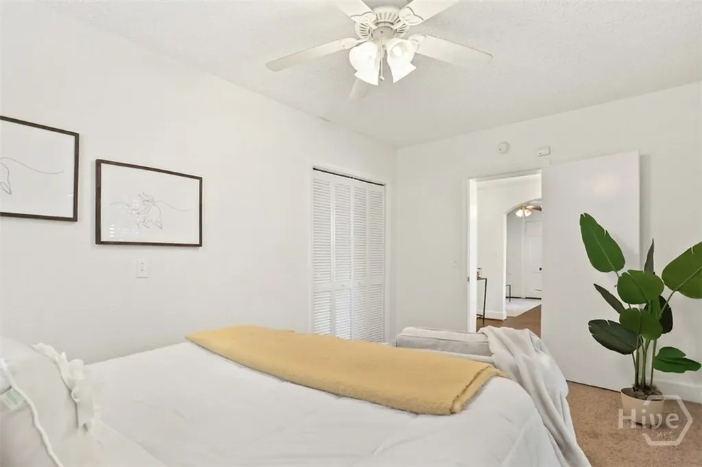 412 E 62nd Street Savannah GA 31405