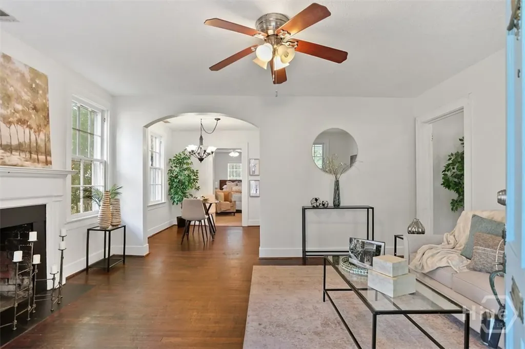 412 E 62nd Street Savannah GA 31405