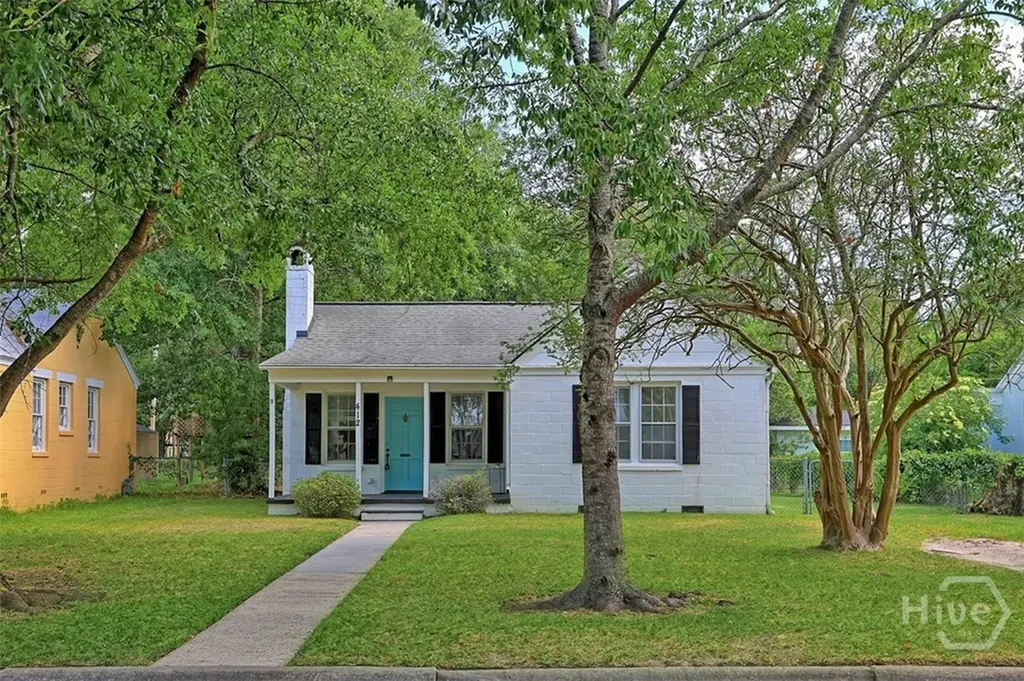412 E 62nd Street Savannah GA 31405