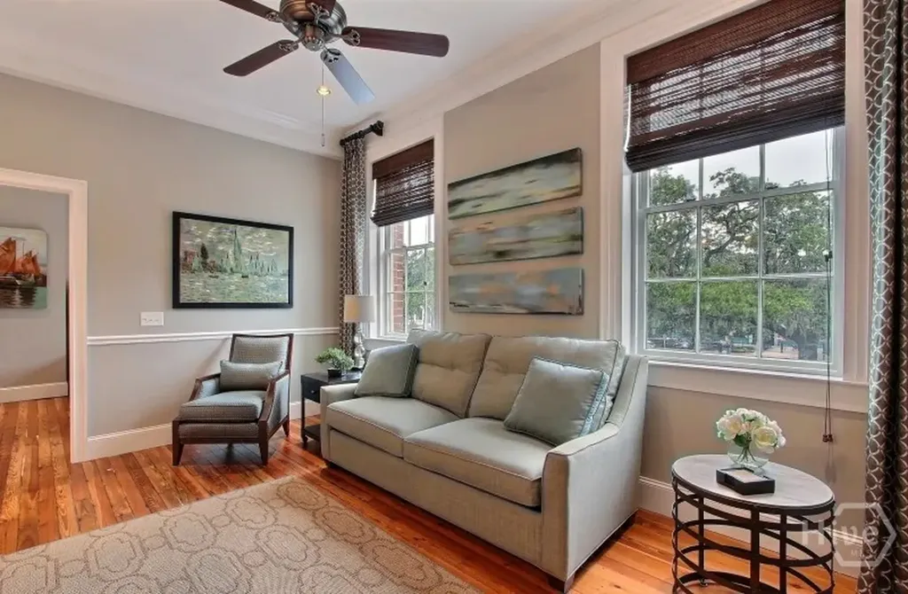 115 E Bay Street Savannah GA 31401