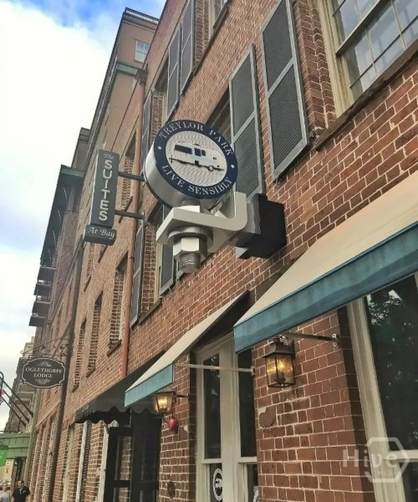 115 E Bay Street Savannah GA 31401