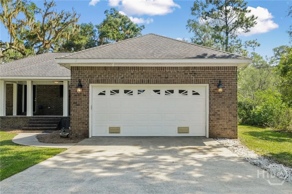 120 Pinetree Road Midway GA 31320