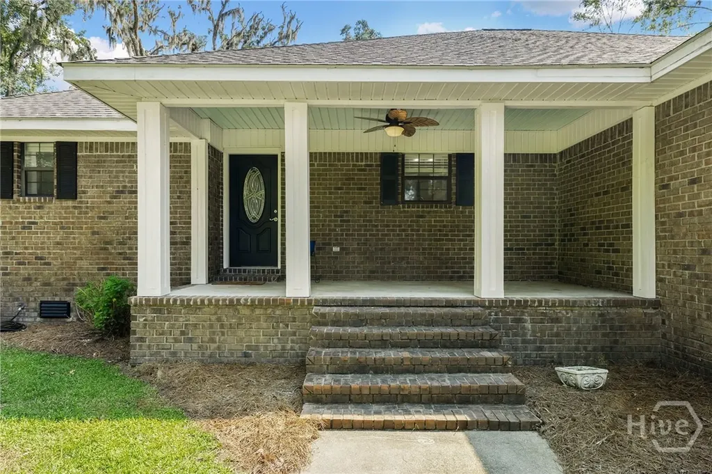 120 Pinetree Road Midway GA 31320