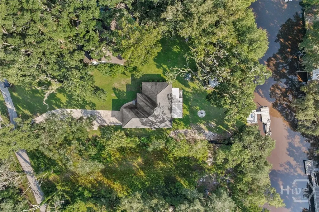 120 Pinetree Road Midway GA 31320