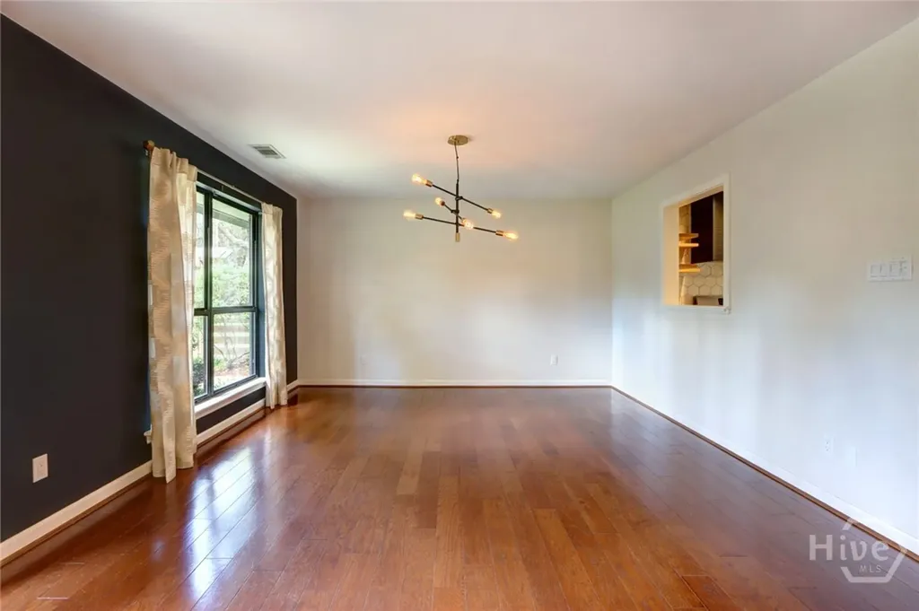 102 Phyllis Drive Savannah GA 31419