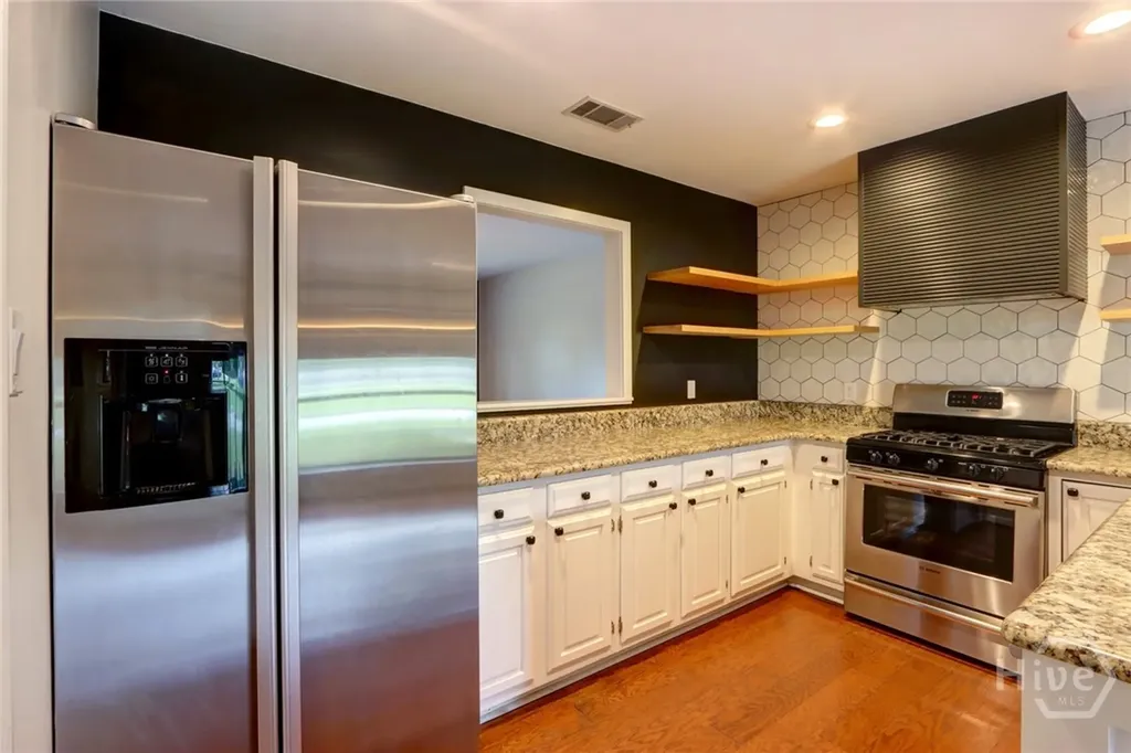102 Phyllis Drive Savannah GA 31419