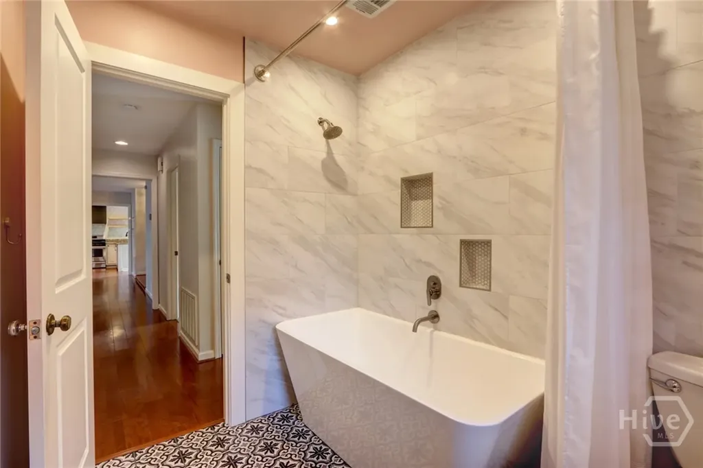 102 Phyllis Drive Savannah GA 31419
