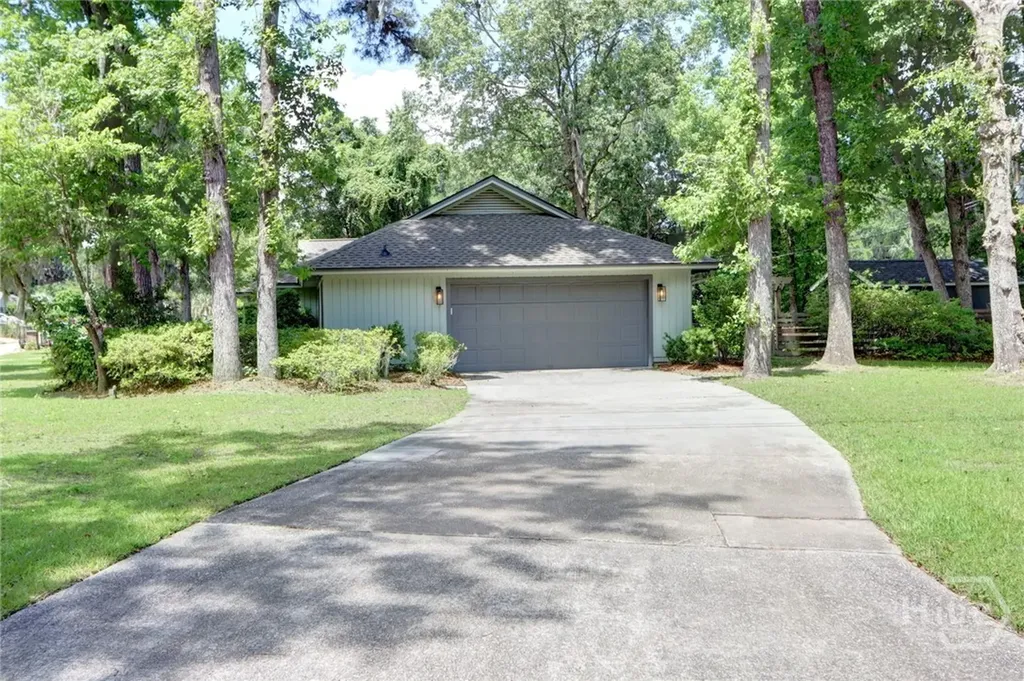 102 Phyllis Drive Savannah GA 31419