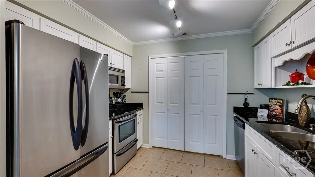 4 Rivermist Lane Savannah GA 31410