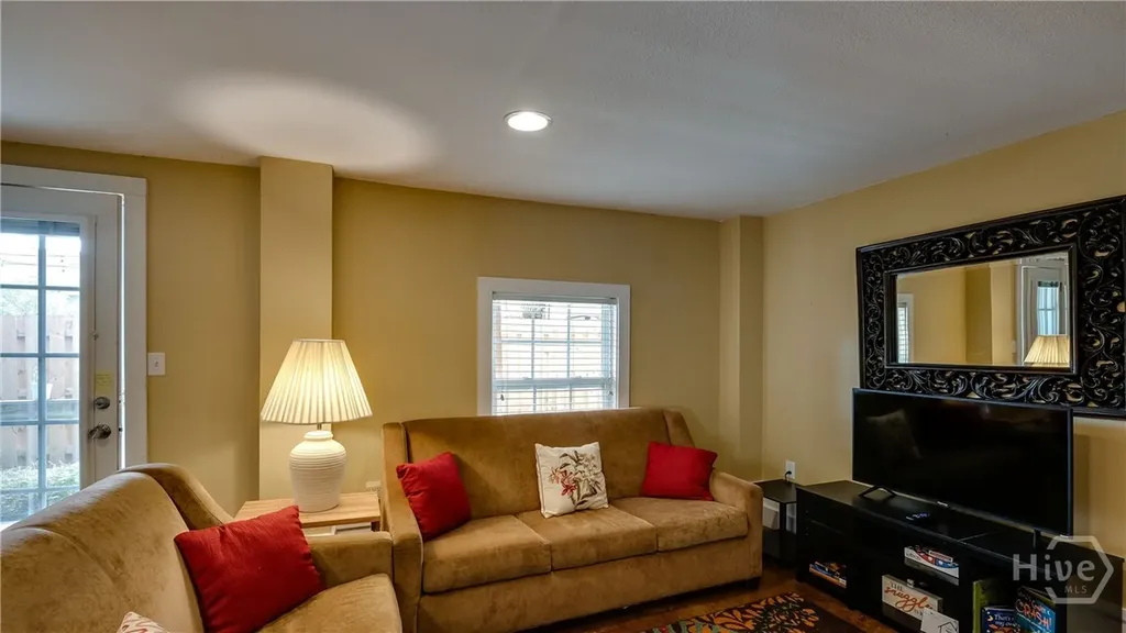 4 Rivermist Lane Savannah GA 31410