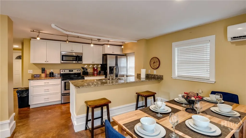 4 Rivermist Lane Savannah GA 31410