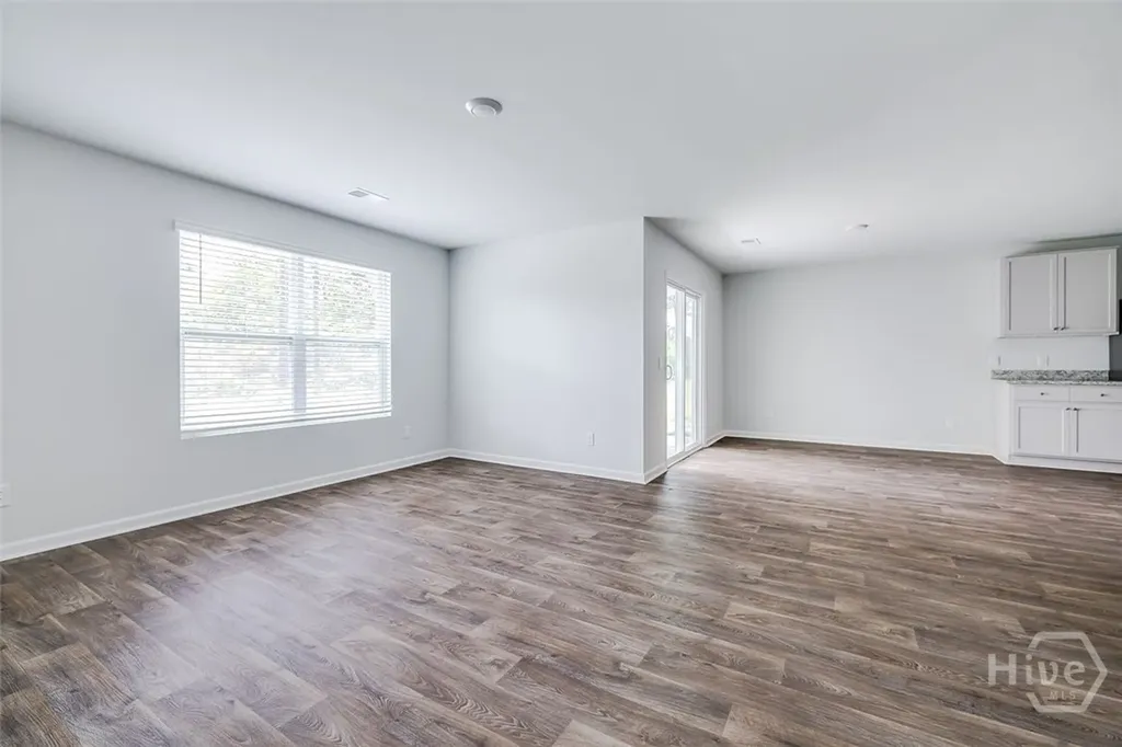 445 Coconut Drive Bloomingdale GA 31302