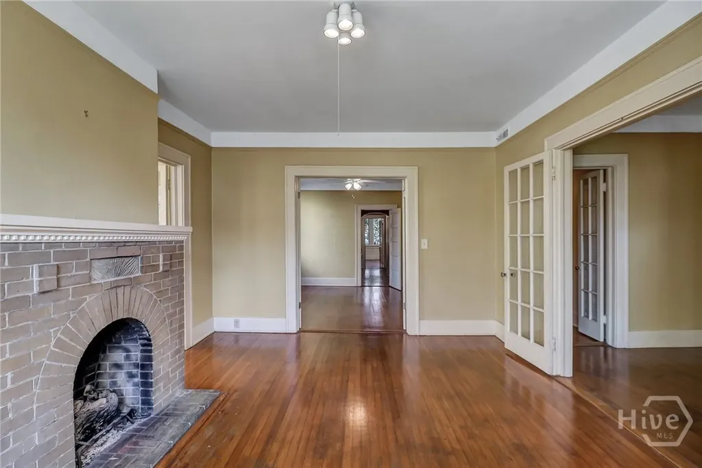 210 E 48th Street Savannah GA 31405