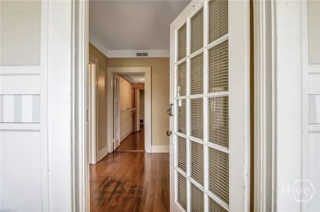210 E 48th Street Savannah GA 31405