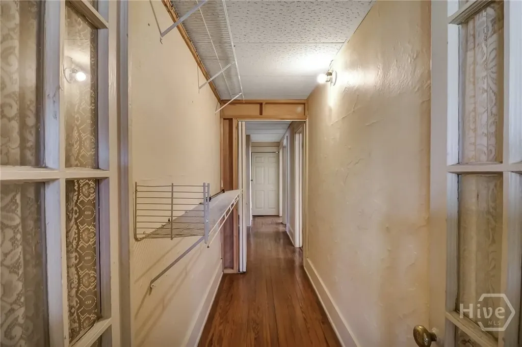 210 E 48th Street Savannah GA 31405