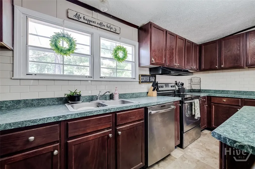 189 King Boulevard Clyo GA 31303