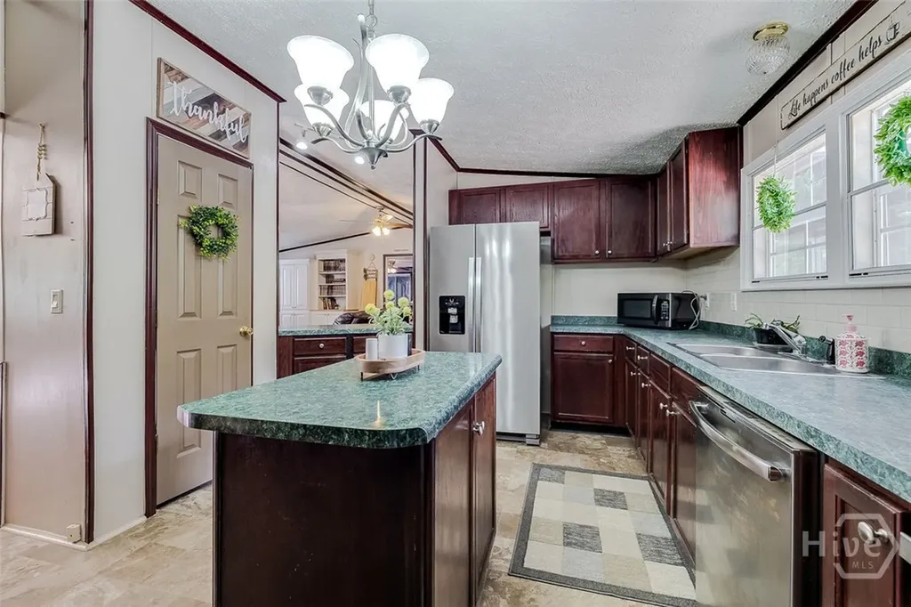 189 King Boulevard Clyo GA 31303