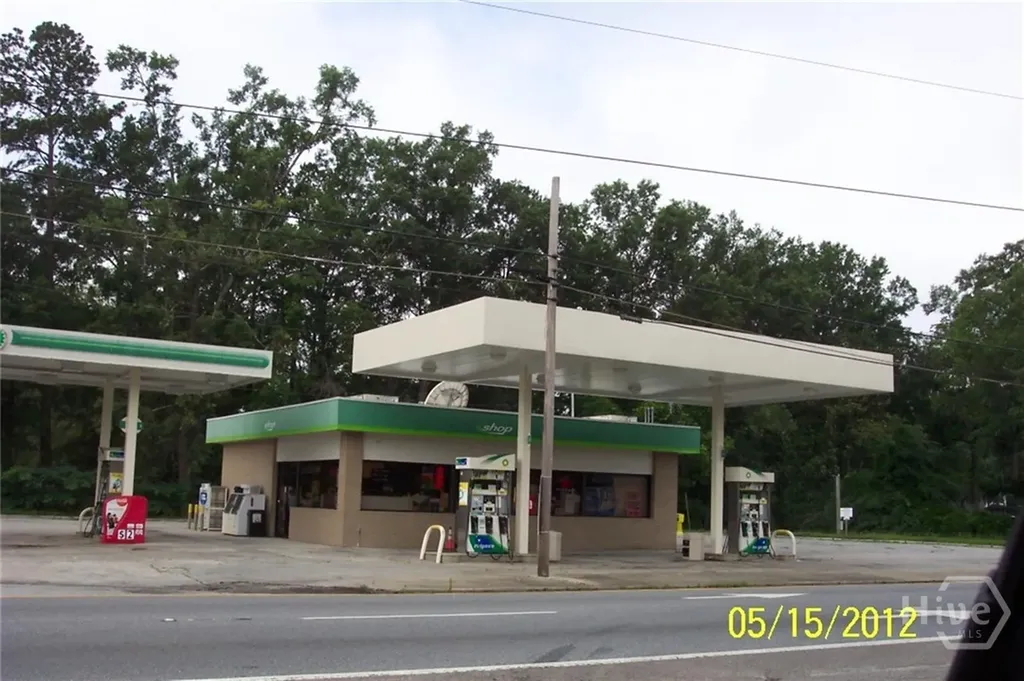 231/233 Us Highway 80 E Pooler GA 31322