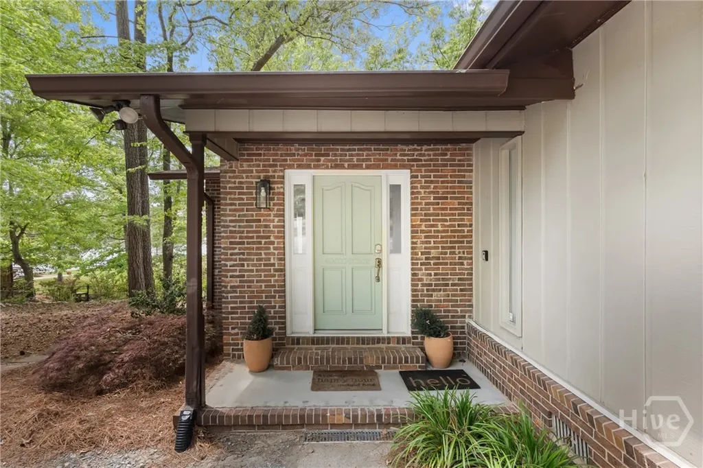 101 S Stephanie Lane Milledgeville GA 31061