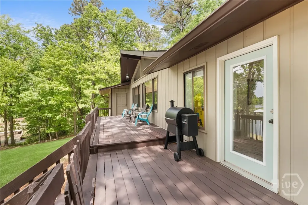 101 S Stephanie Lane Milledgeville GA 31061