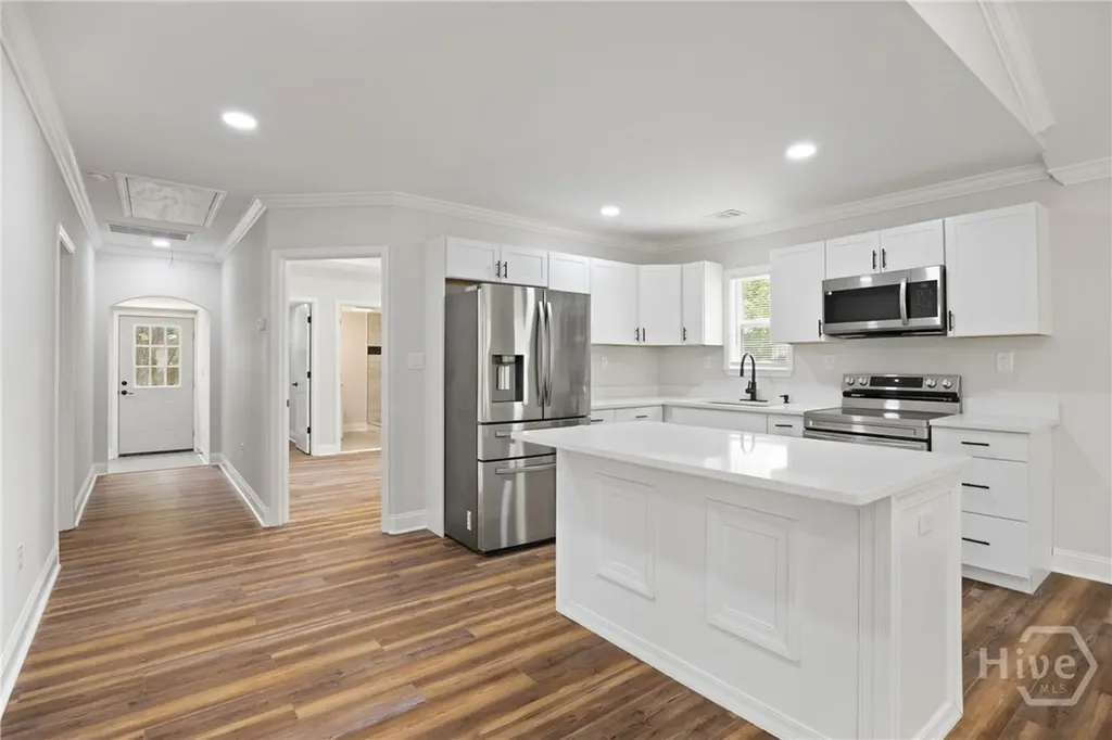 2010 Palmetto Avenue Savannah GA 31405