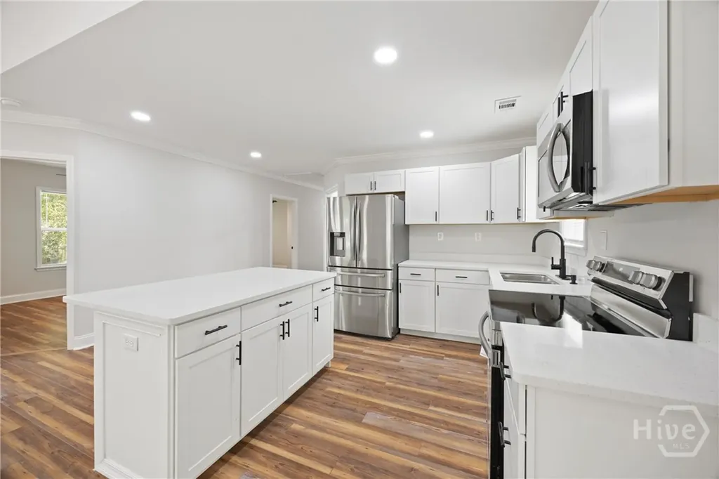 2010 Palmetto Avenue Savannah GA 31405