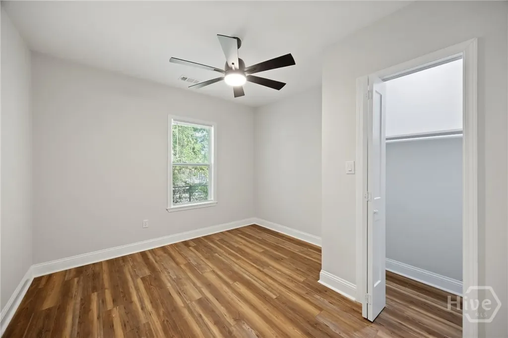 2010 Palmetto Avenue Savannah GA 31405