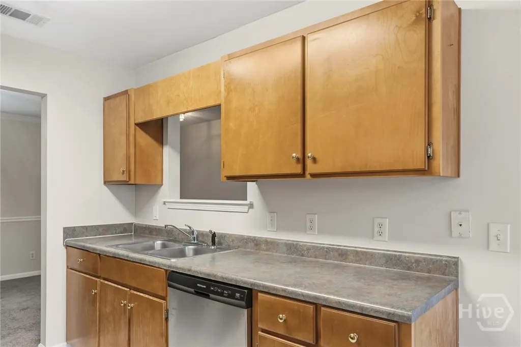185 Berwick Lakes Boulevard Pooler GA 31322
