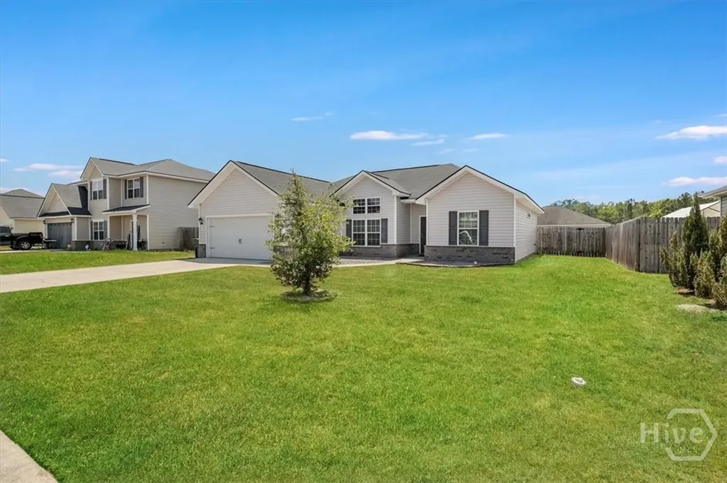 703 Burke Drive Hinesville GA 31313