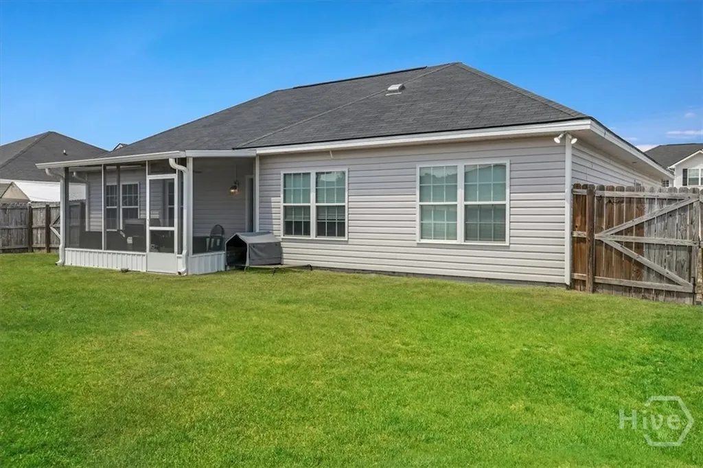 703 Burke Drive Hinesville GA 31313