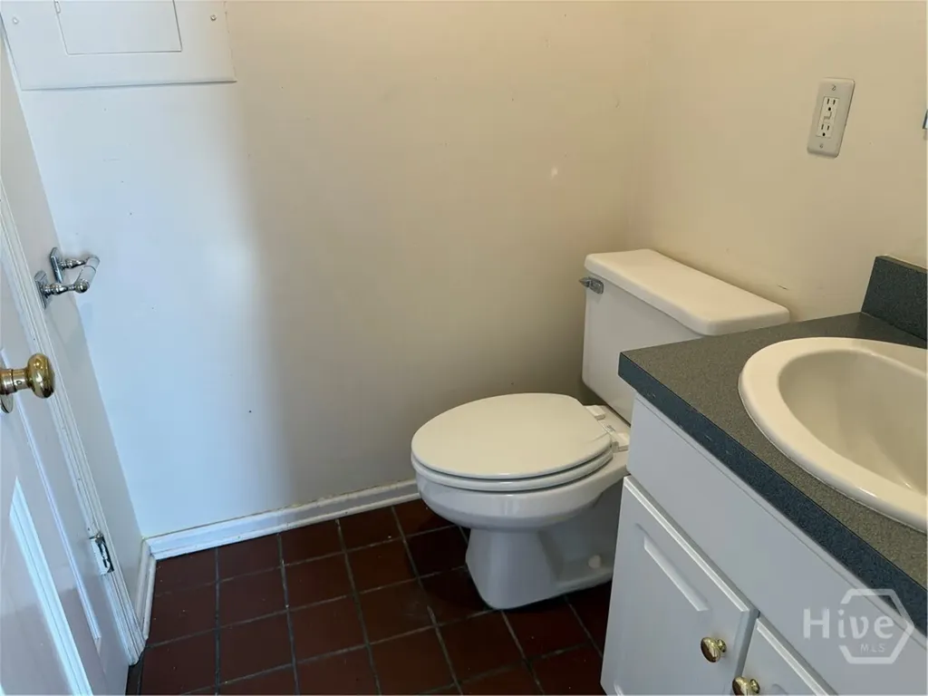 415 Price Street Savannah GA 31401