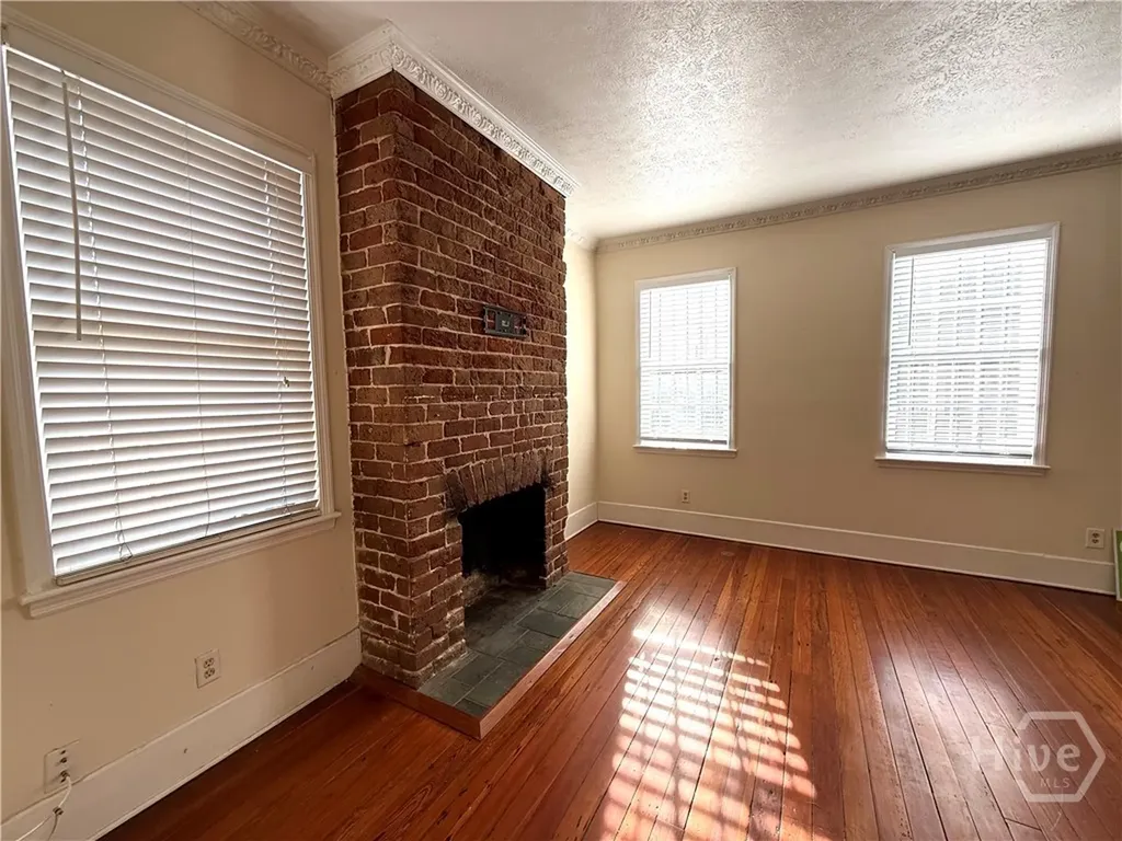 415 Price Street Savannah GA 31401