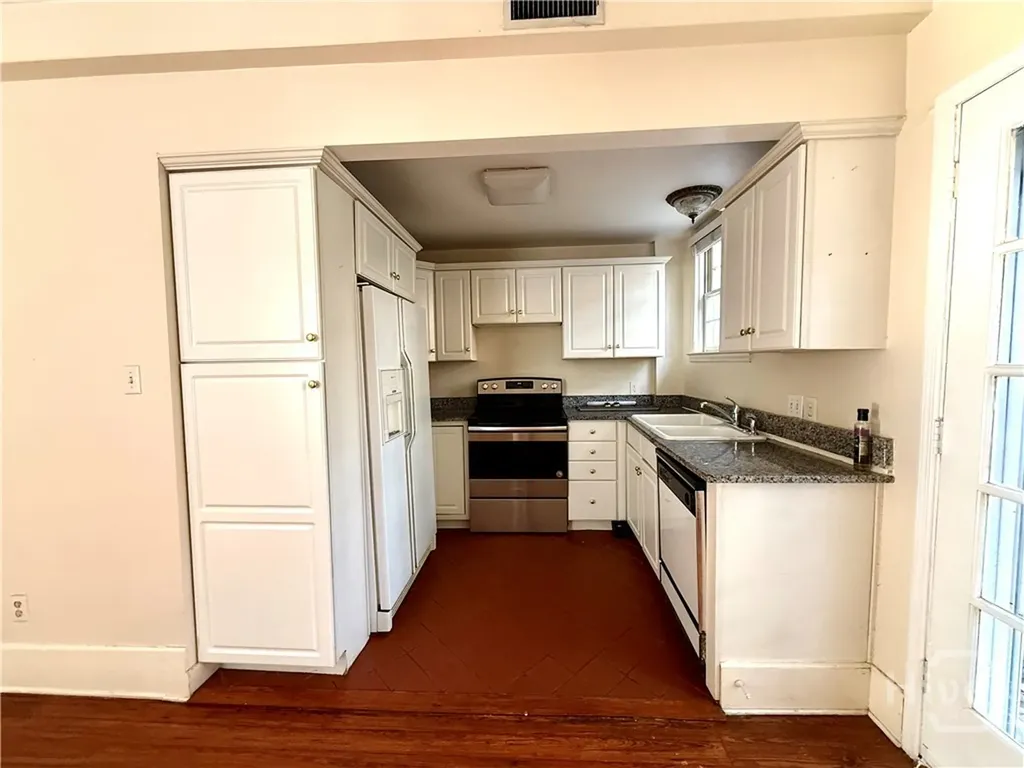 415 Price Street Savannah GA 31401