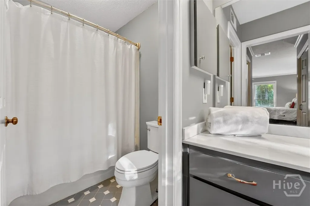 105 Mercer Road Savannah GA 31411
