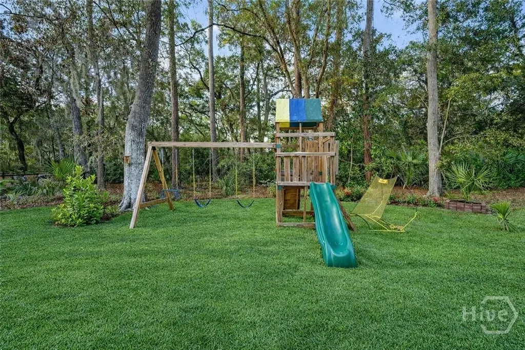 105 Mercer Road Savannah GA 31411