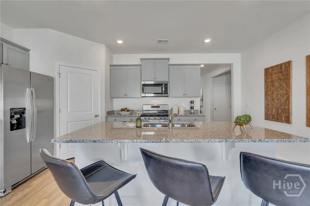 1058 Bergamot Road Bloomingdale GA 31302
