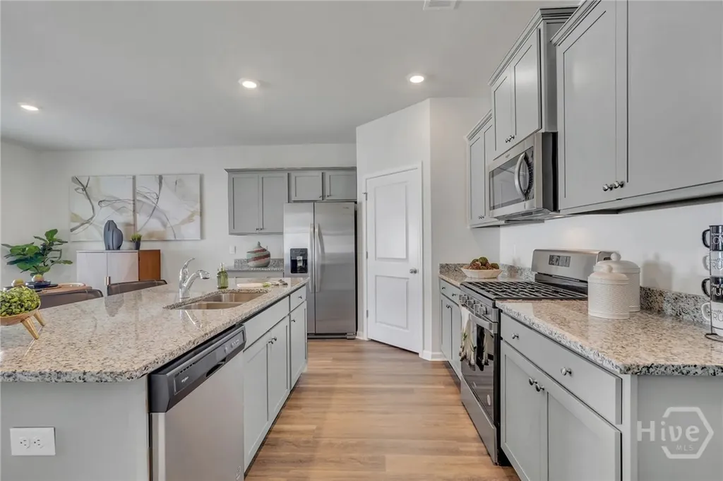 1058 Bergamot Road Bloomingdale GA 31302