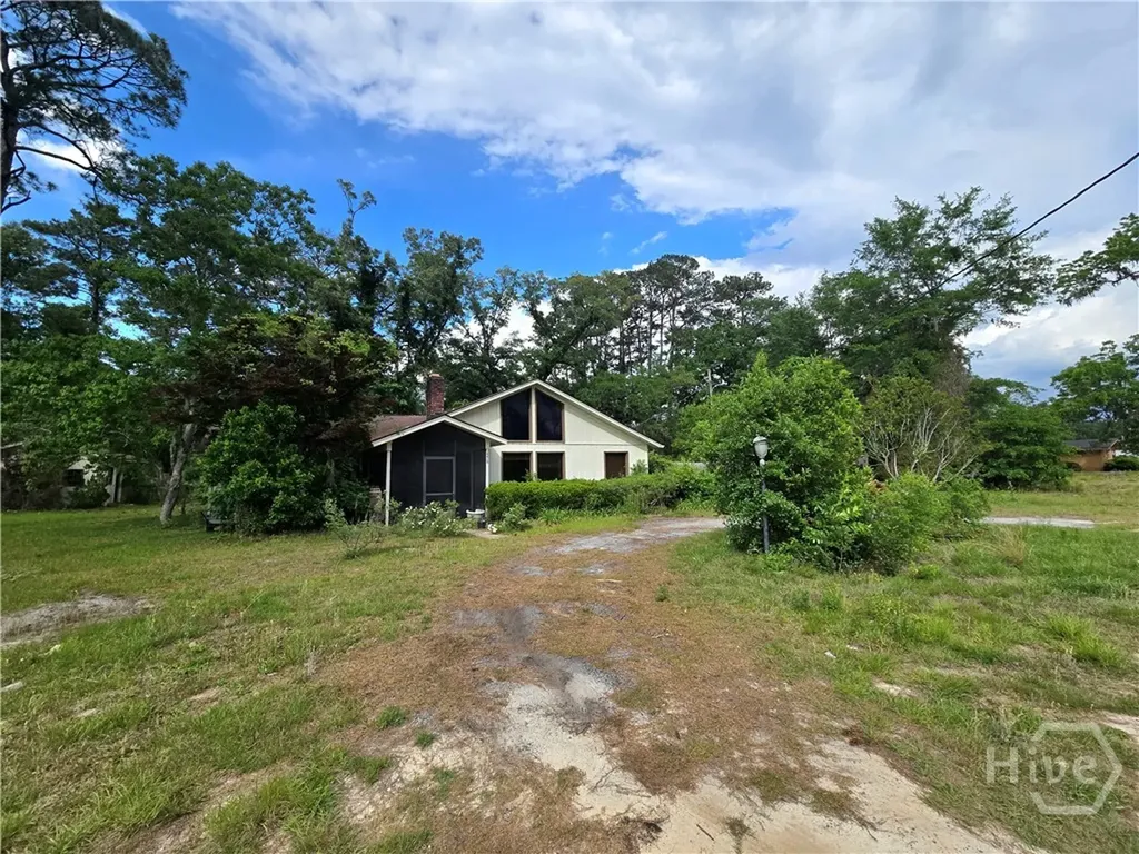 4415 Us Highway 80 E Ellabell GA 31308