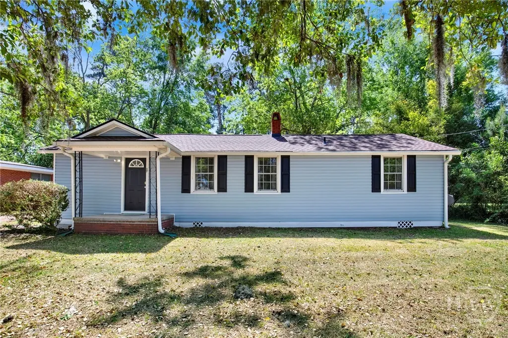 17 Russell Avenue Savannah GA 31408