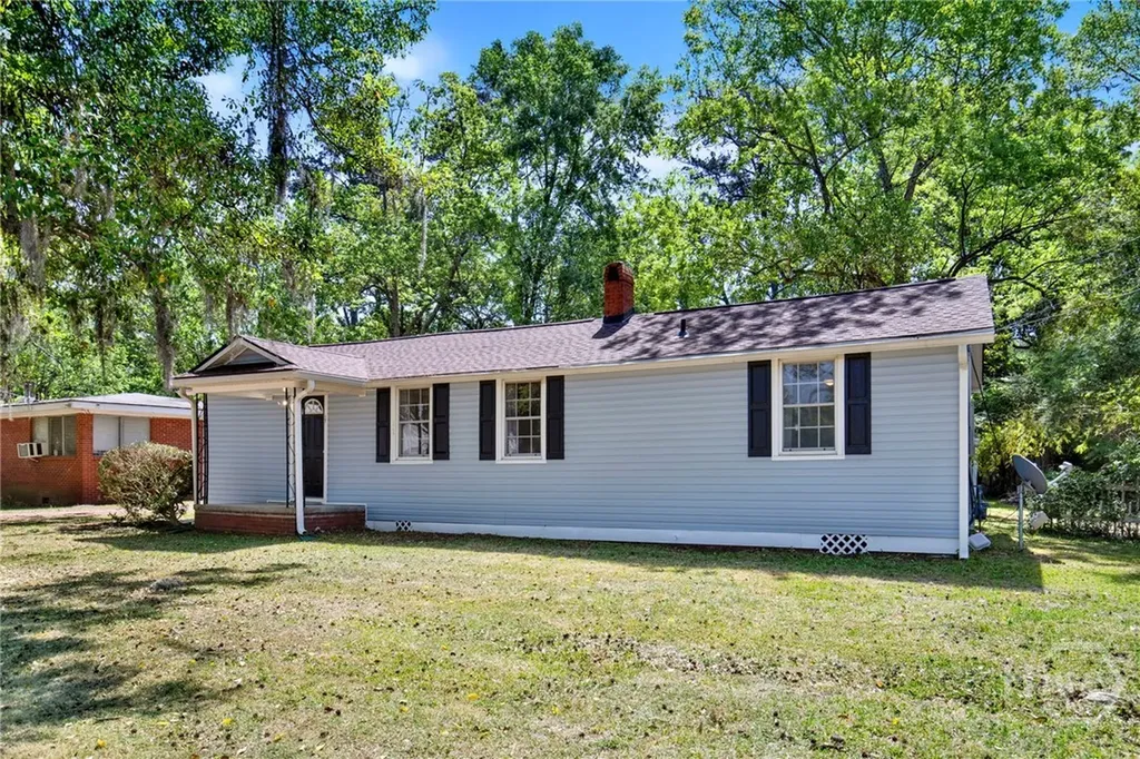 17 Russell Avenue Savannah GA 31408