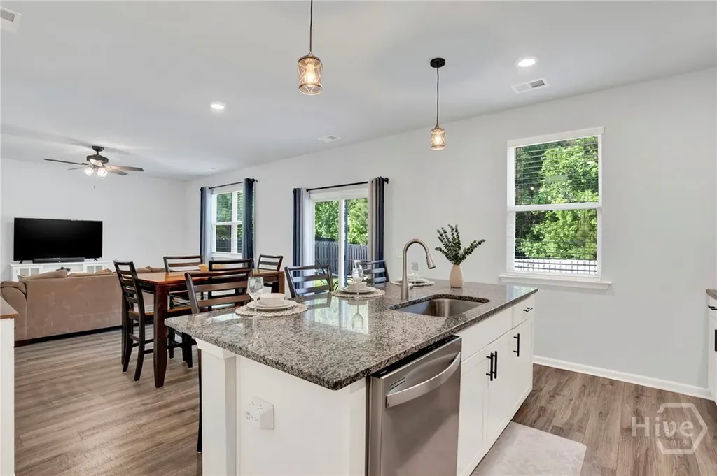 367 Brennan Drive Richmond Hill GA 31324