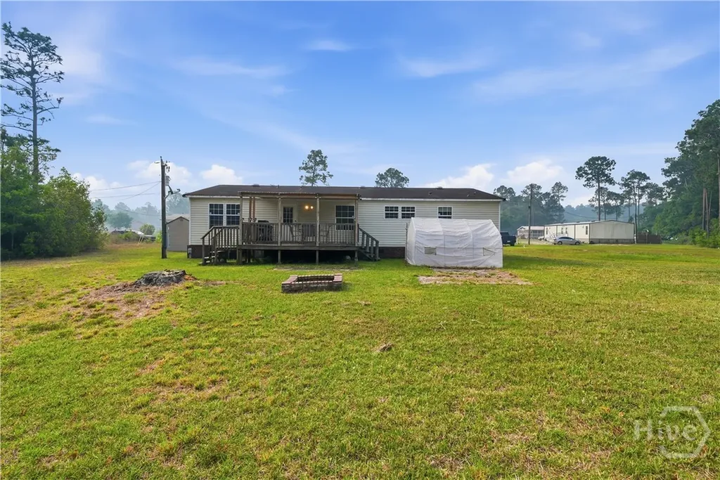 135 Tupelo Loop NE Ludowici GA 31316